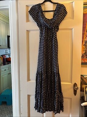 LOFT Navy Maxi Dress with white
Bird Print